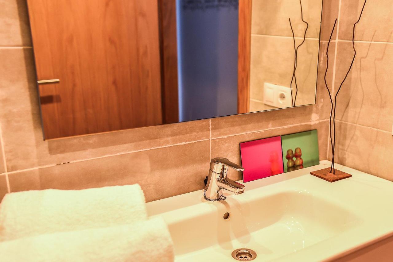 Sal Mar Suites Santa Eularia des Riu Ngoại thất bức ảnh