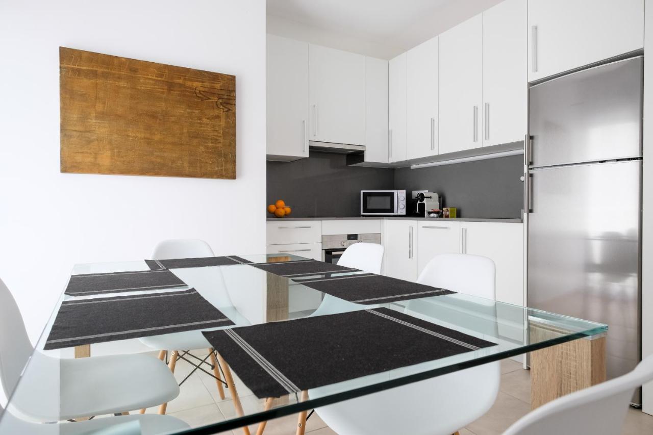 Sal Mar Suites Santa Eularia des Riu Ngoại thất bức ảnh