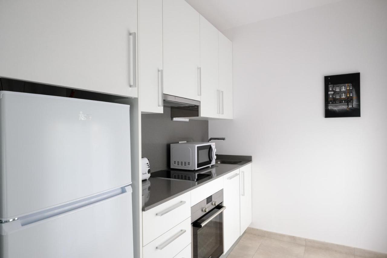 Sal Mar Suites Santa Eularia des Riu Ngoại thất bức ảnh