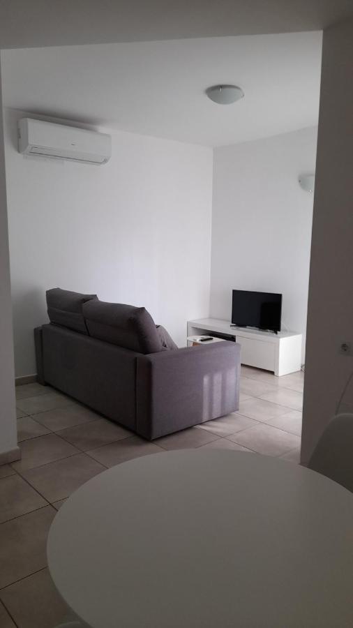 Sal Mar Suites Santa Eularia des Riu Ngoại thất bức ảnh