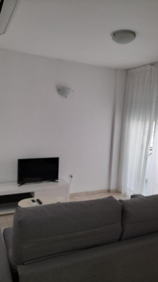 Sal Mar Suites Santa Eularia des Riu Ngoại thất bức ảnh